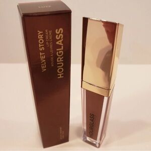 Hourglass Velvet Story Lip Cream - Luxe